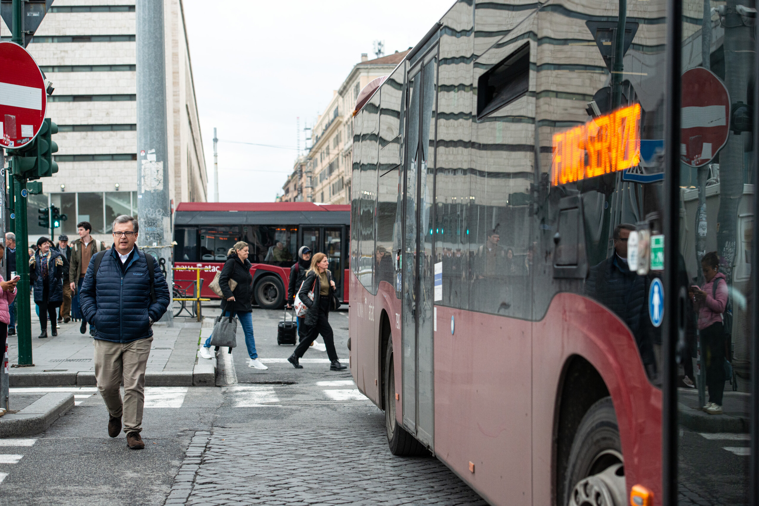 Agreement at Mit on Tpl contract: strike called off April 1