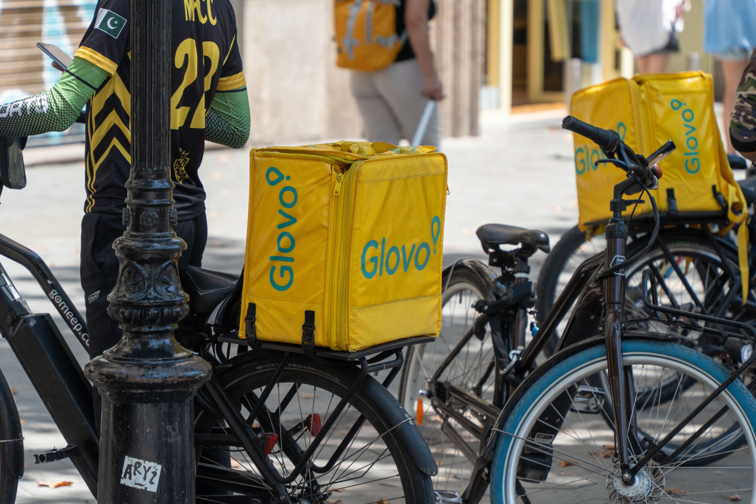 Antitrust, EU fines Delivery Hero and Glovo 329 million euros