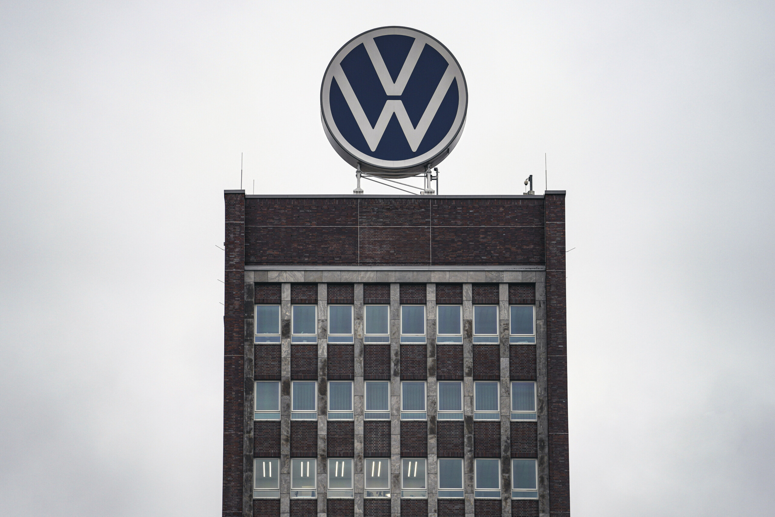 Auto: Volkswagen, in 2024 -30.6% net profit to 12.39 billion euros