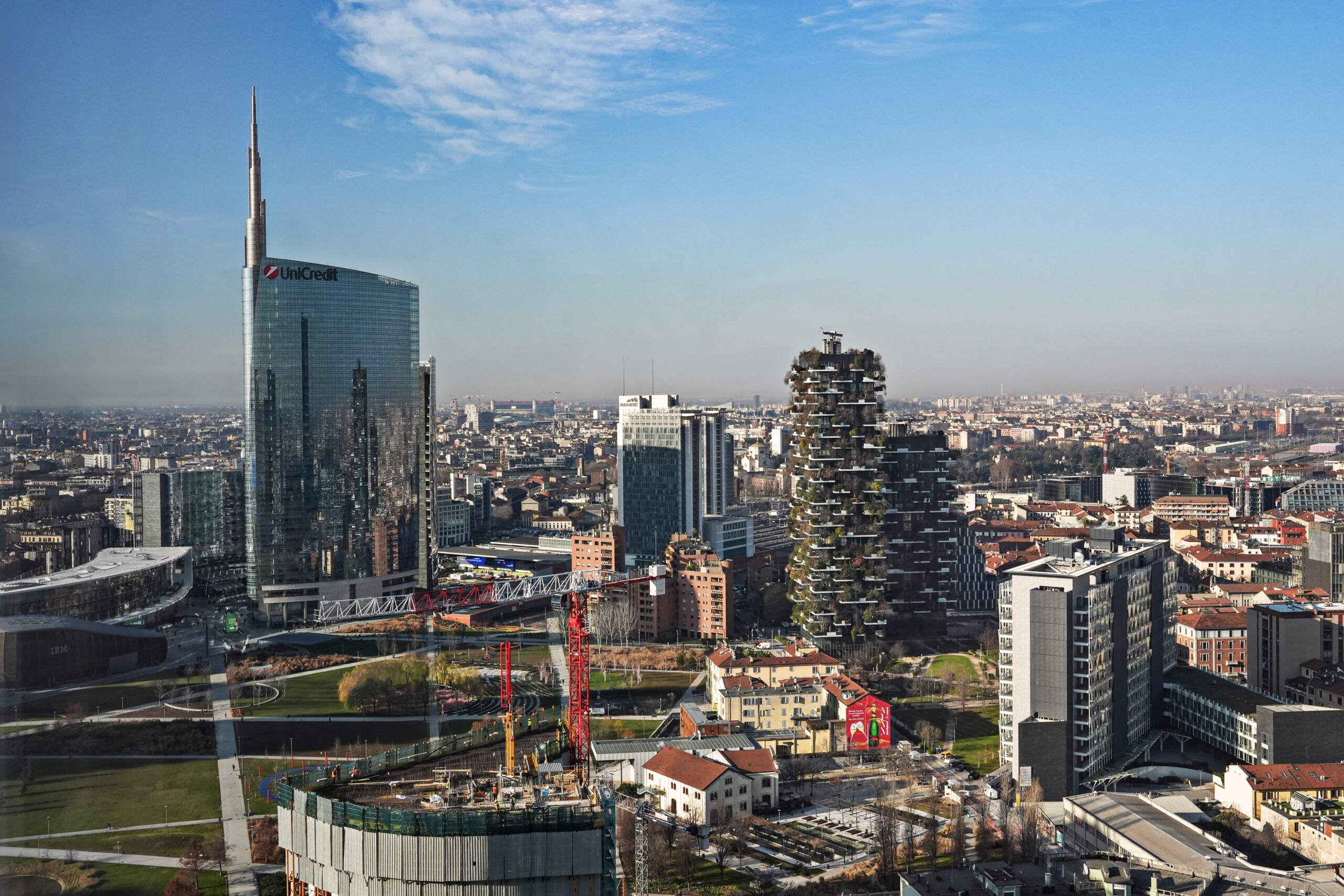 Banks, Unicredit: ‘Consob suspension gives time to evaluate offer’