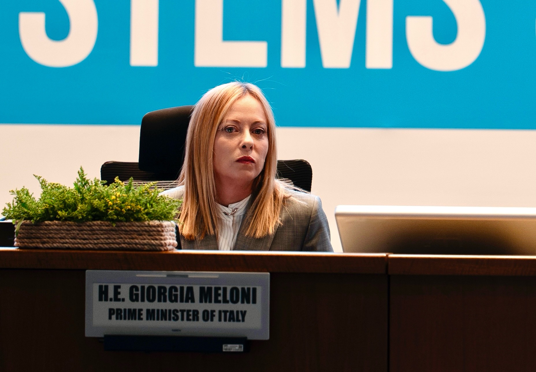 Bloomberg: ‘Government considers restrictions on Chinese holdings in strategic companies’