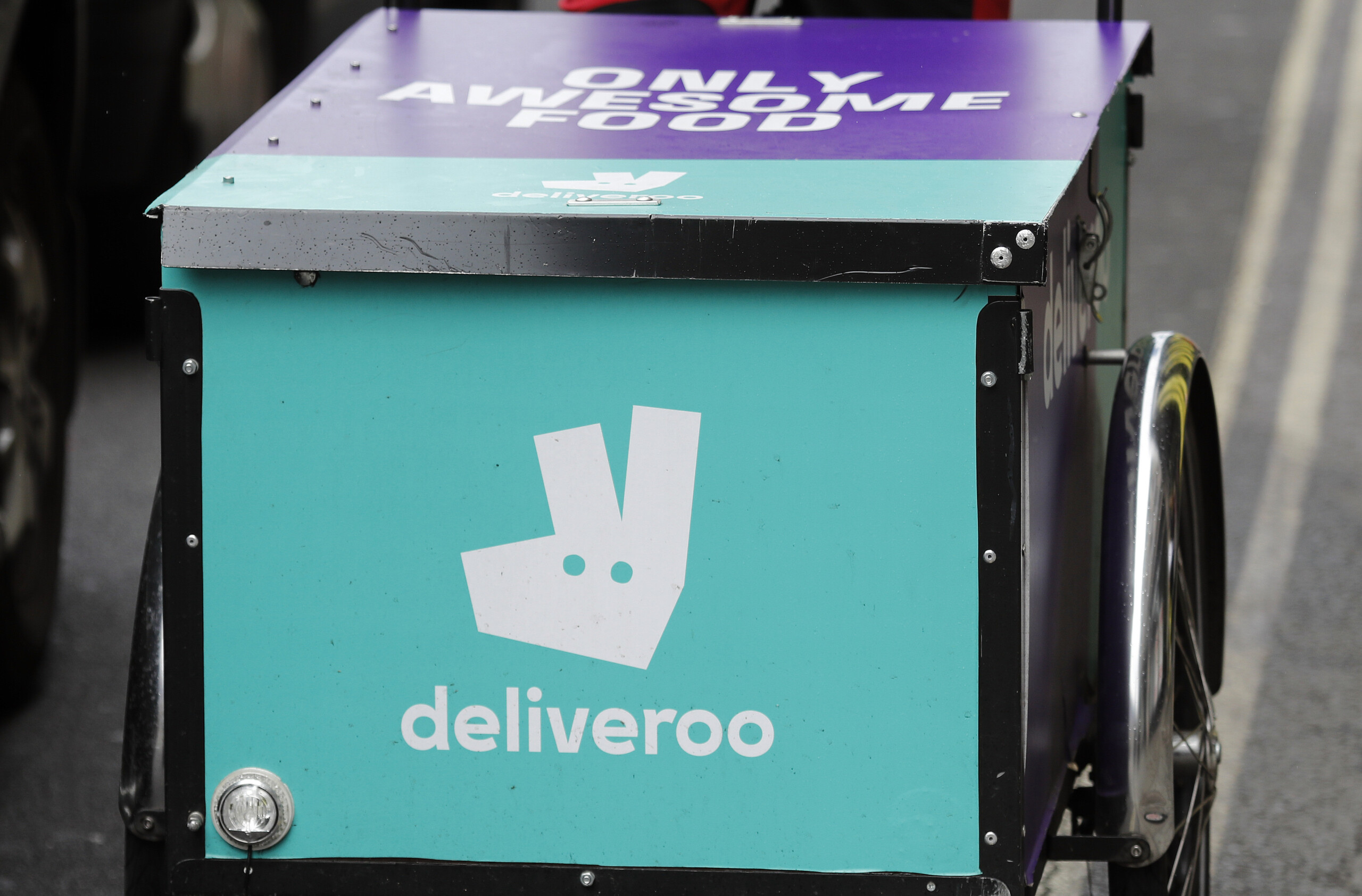 Business: U.S. company DoorDash acquires Deliveroo for £2.9 billion