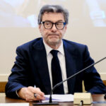 Giorgetti: ‘Purchasing power increases but Italians are afraid and save’