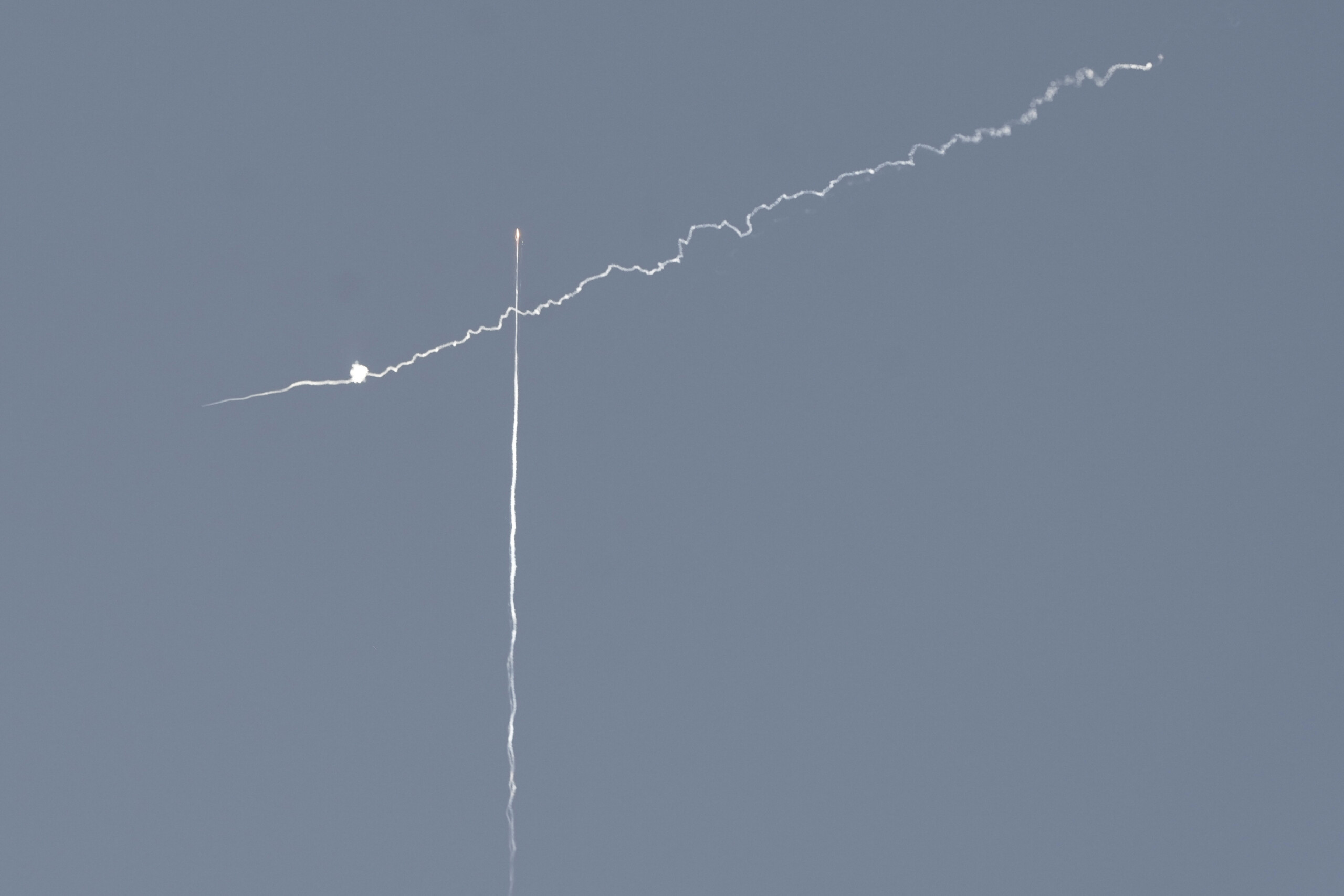 Middle East, IDF intercepts missile launched from Yemen