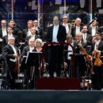 Music: 15,000 people gather in Piazza Duomo for the Filarmonica Scala concert in Milan