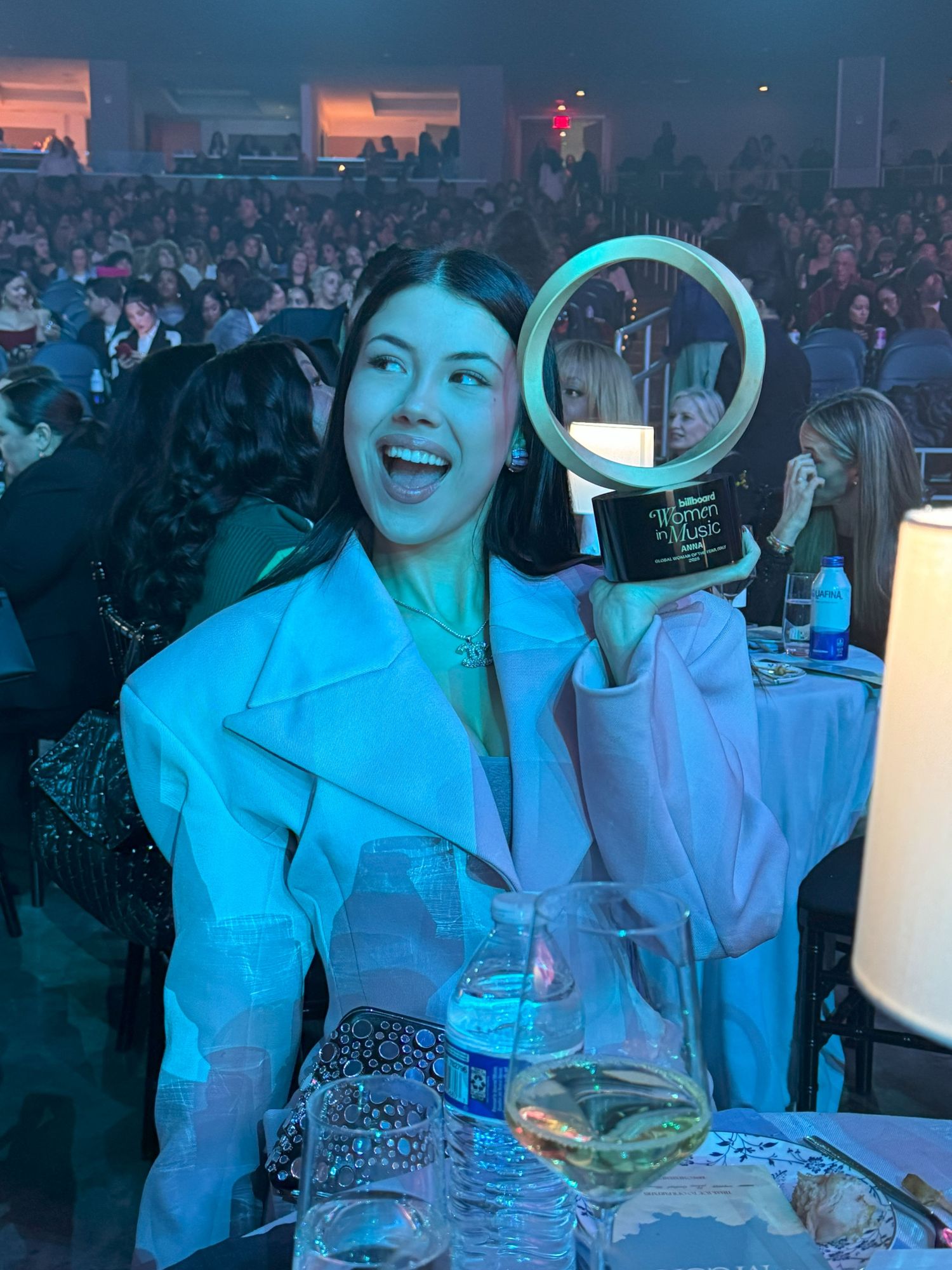 Music, Anna awarded 'Woman of the Year' at the Billboard Women in Music Awards