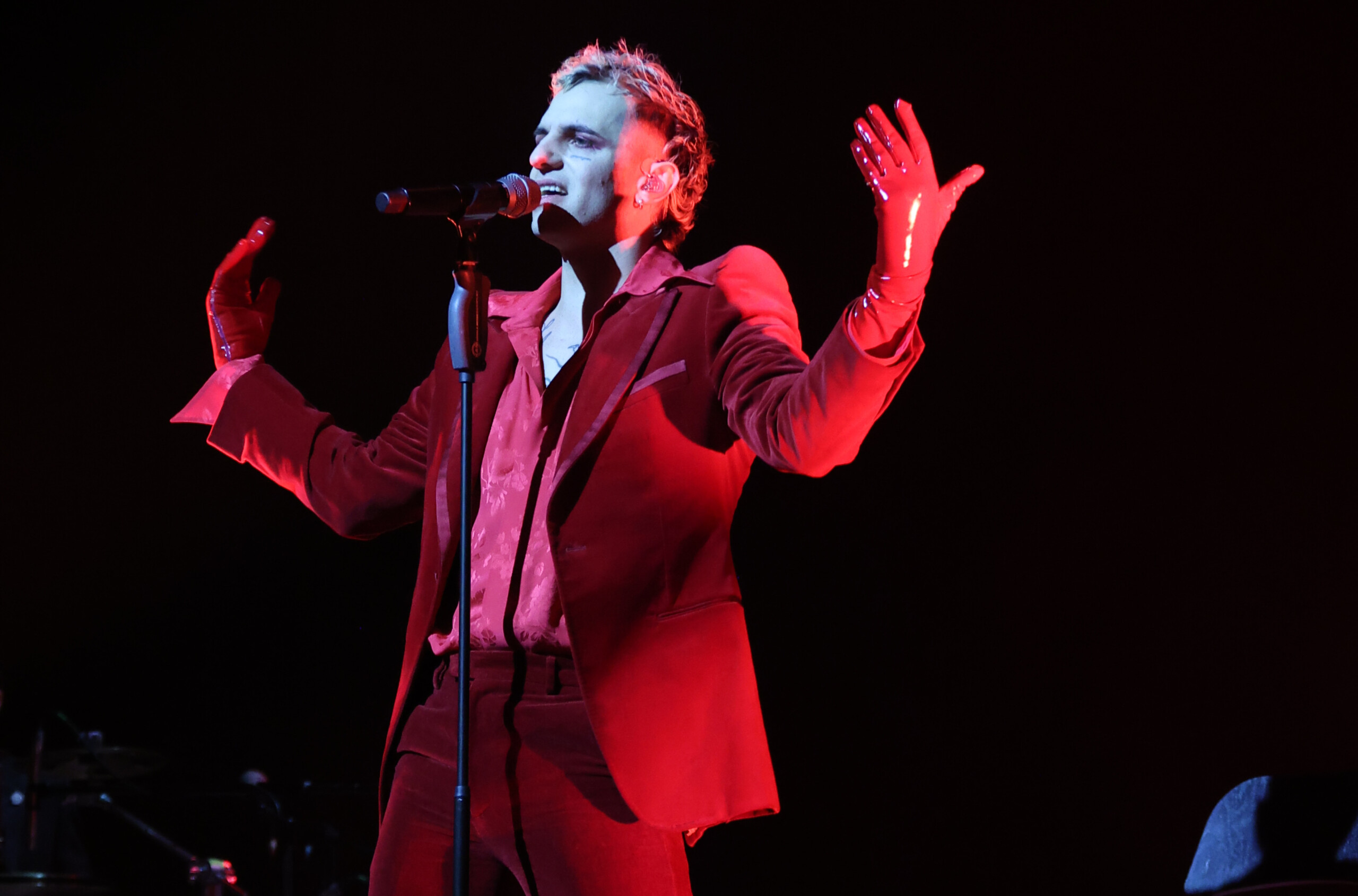 Music: from Achille Lauro to Ghali, final evening of Party Like a Deejay in Milan