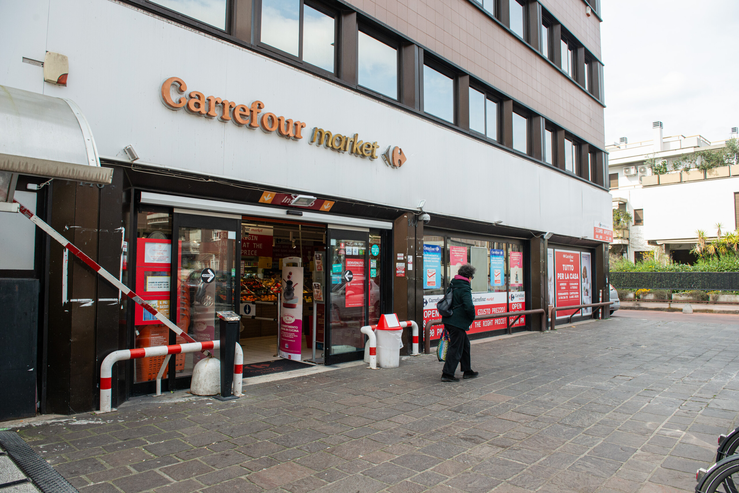 NewPrinces acquires 100% of Carrefour Italia for €1 billion