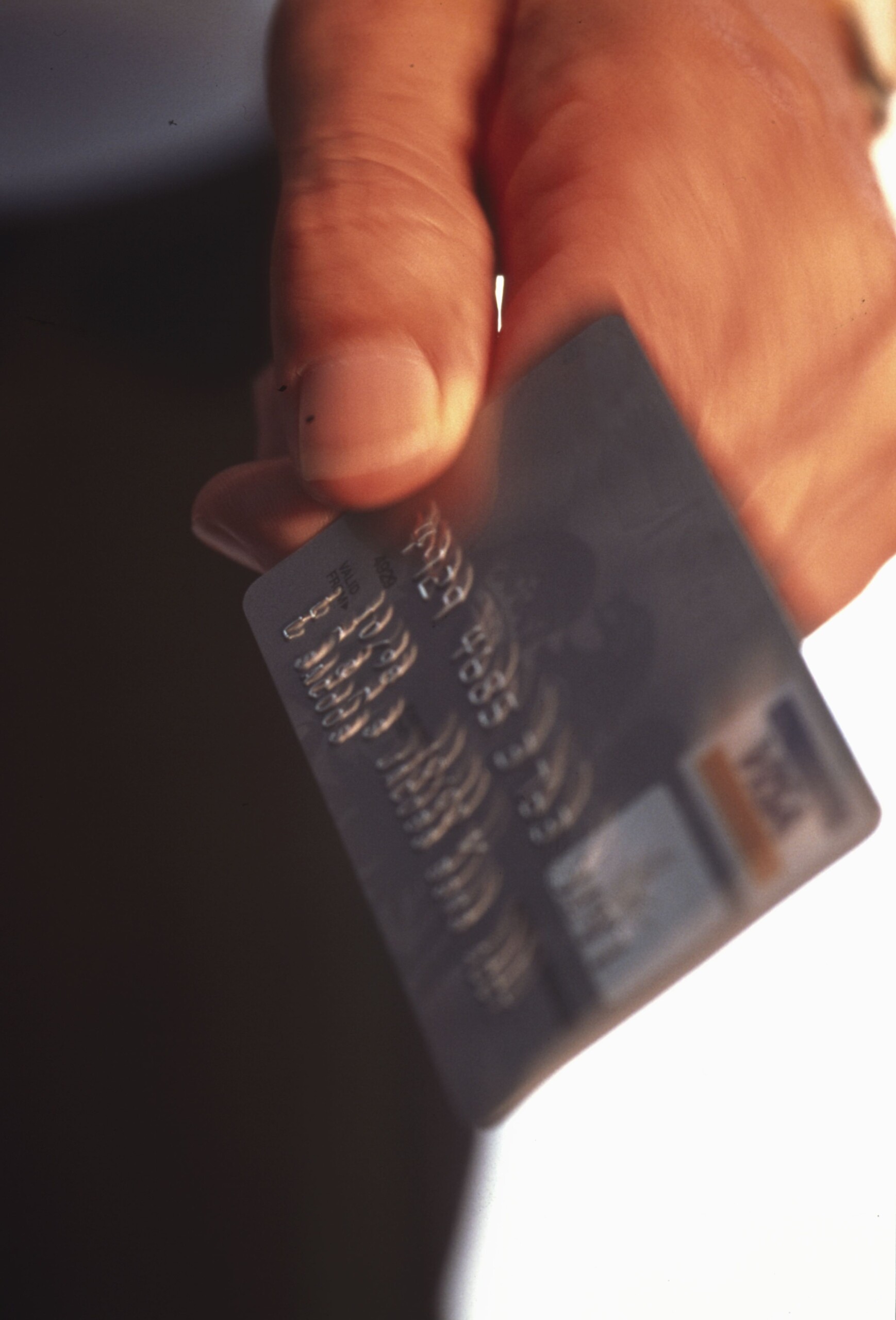 Retail Sales in Eurozone: -0.1% in March, +1.5% Year-on-Year