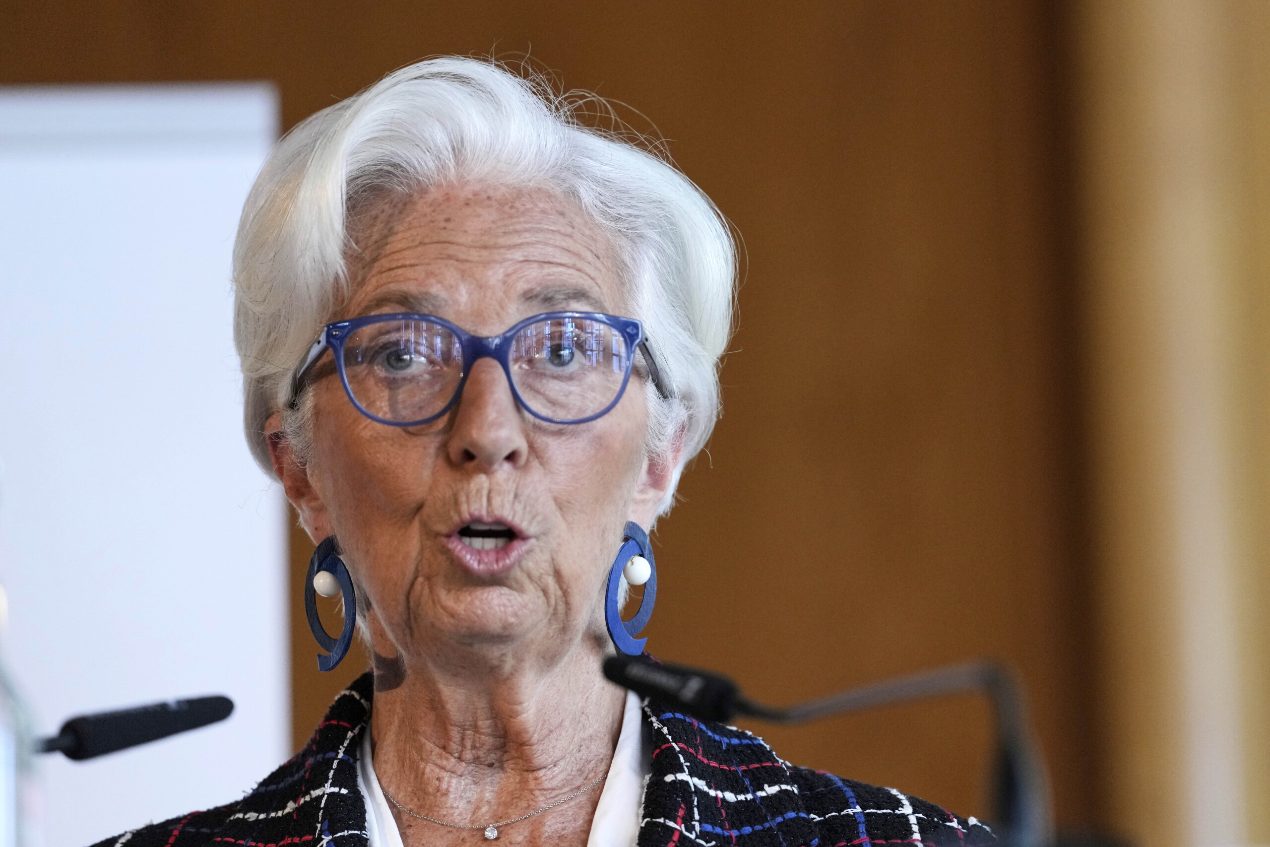 Tariffs, Lagarde: ‘Coercive trade policies are not the solution’