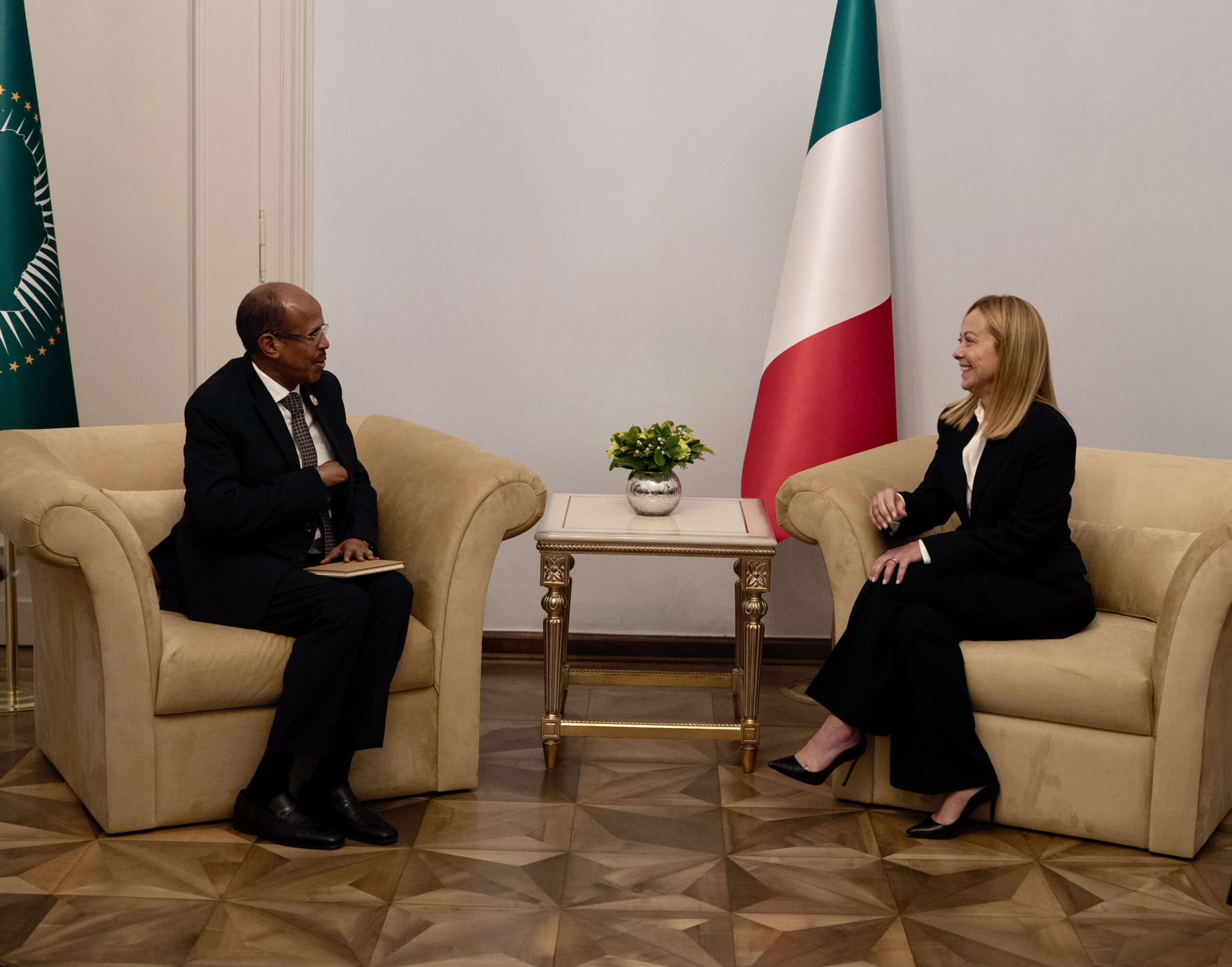 Tariffs, Meloni: ‘Aid to the most affected sectors, we will listen to associations’