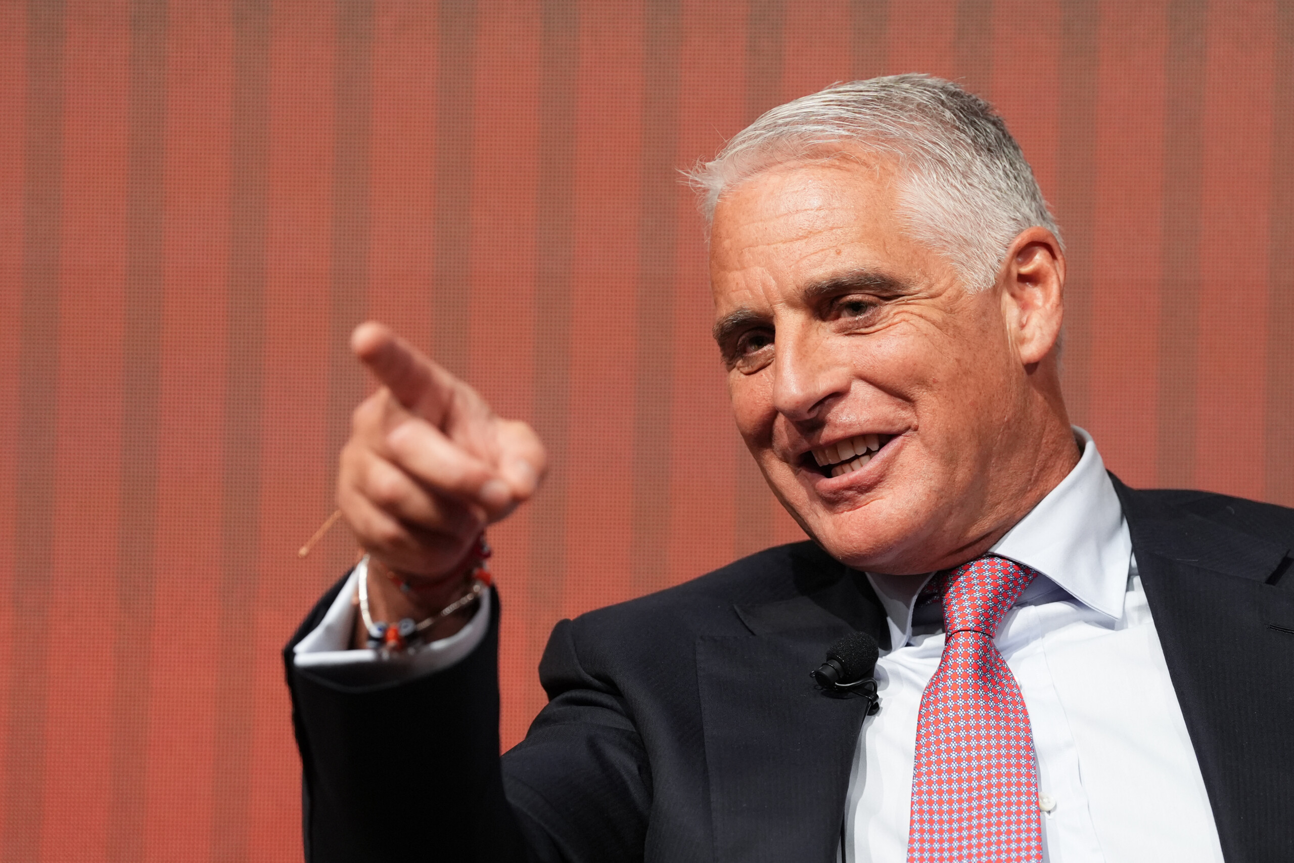 Unicredit, Orcel: ‘Confident of increasing 2025 guidance’