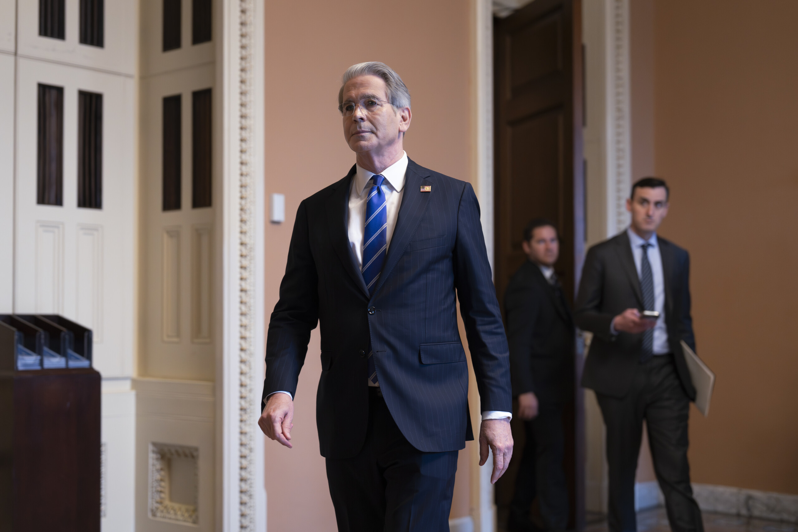 US tariffs, Bessent: “EU is working harder to reach agreement”