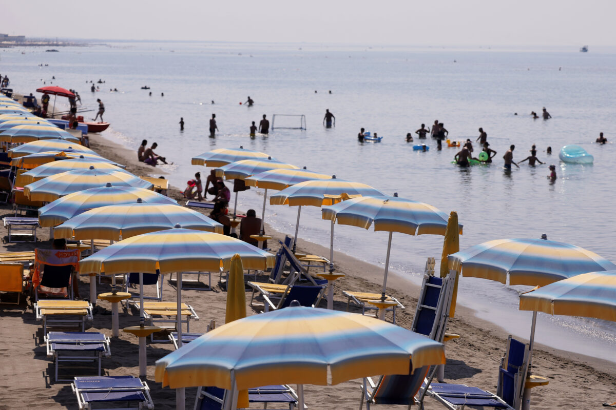 Holidays: Confcommercio, over 10 million departures in September, spending on the rise