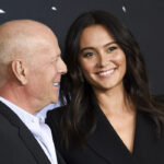 Cinema: Bruce Willis on the beach in Los Angeles. His wife Emma: ‘In excellent health’