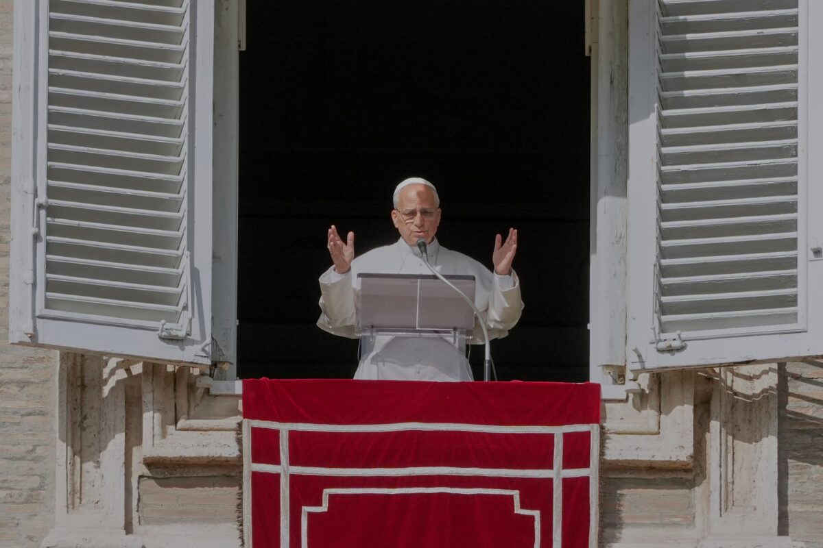 Pope: ‘Cease fire, honour the memory of victims by committing to peace’