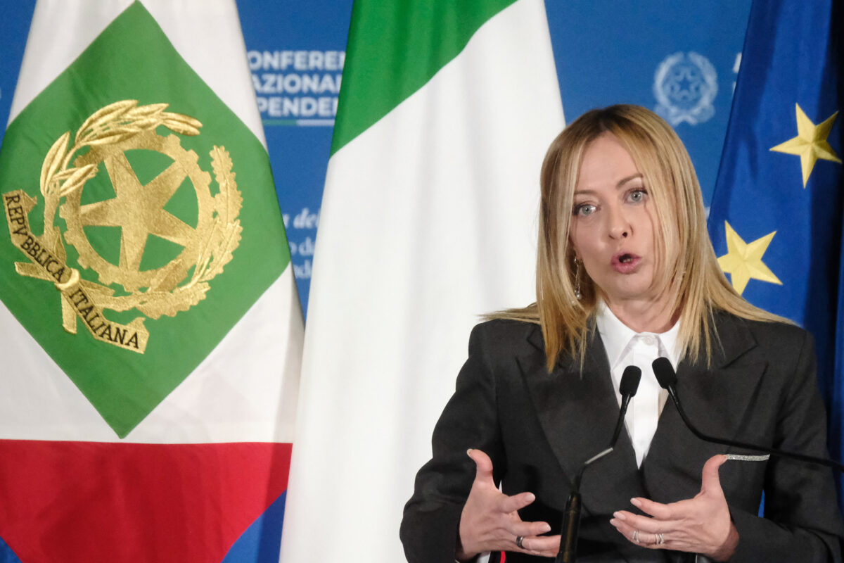 Government: Meloni surpasses 5 million followers on Instagram, over 16 million on social media