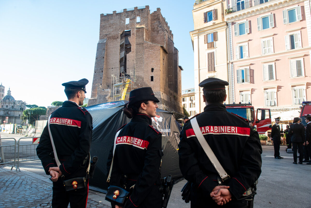 Ostia: 12 arrests for drug dealing, cocaine and crack seized Ostia: 12 arrests for drug dealing, cocaine and crack seized