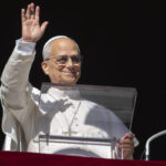 On Sunday, the Pope will have lunch with 1,300 poor people in the Vatican