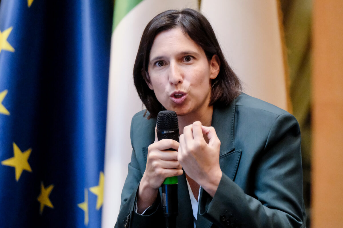 Budget law, Schlein: “Meloni is mocking mayors, the Government keeps increasing cuts”