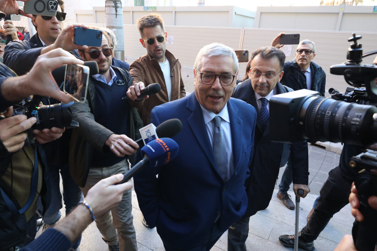 Palermo: questioning concluded, Cuffaro does not respond to the investigating magistrate Palermo: questioning concluded, Cuffaro does not respond to the investigating magistrate