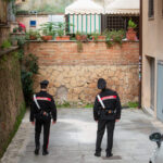 Rome, B&B witnesses: ‘Furious screams then a thud, there was also a girl there’