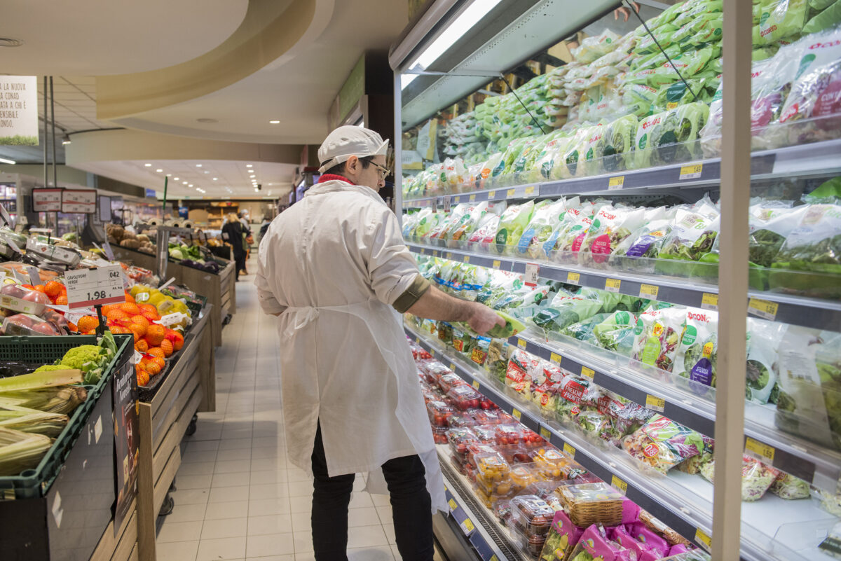 Istat: October retail sales up 0.5% month-on-month, up 1.3% year-on-year