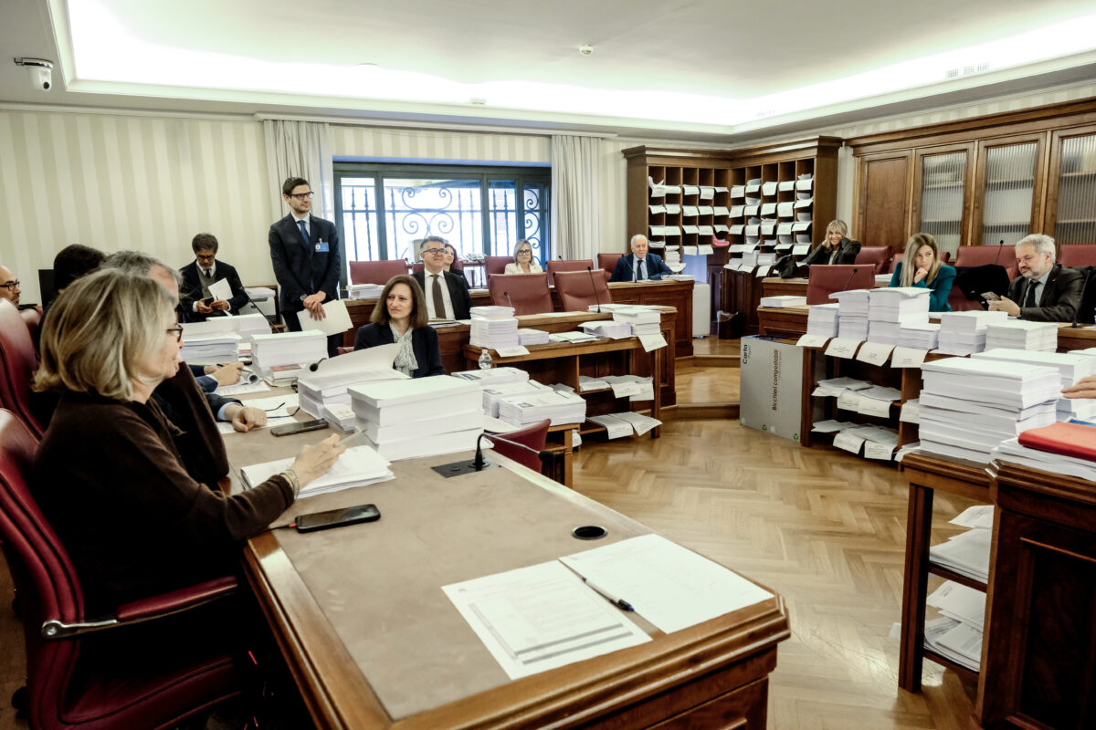 Budget, halt to back payments in underpaid worker cases emerges Budget, halt to back payments in underpaid worker cases emerges