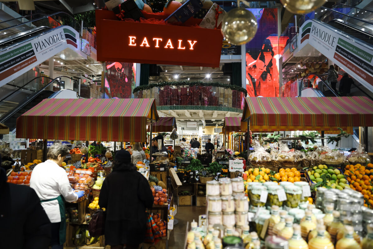 Christmas: Confesercenti, spending of 3.3 billion between Christmas Eve and Christmas lunch Christmas: Confesercenti, spending of 3.3 billion between Christmas Eve and Christmas lunch