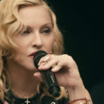 Iran, Madonna to protesters against the regime: “Hold on, revolution is necessary”