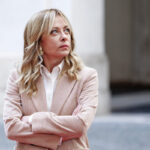 Security, Meloni: ‘The state does not look the other way, it defends those who defend us’