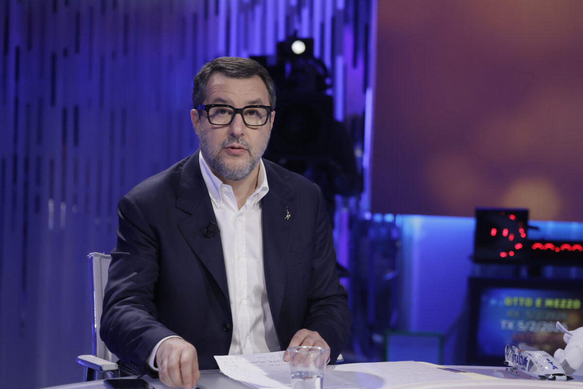 Transport, Salvini: ‘We are working on a decree to override the air strike’ Transport, Salvini: ‘We are working on a decree to override the air strike’