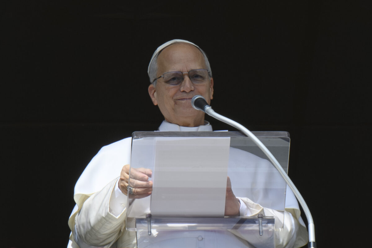 Pope: ‘No to words that kill and disrespect people’s dignity’ Pope: ‘No to words that kill and disrespect people’s dignity’