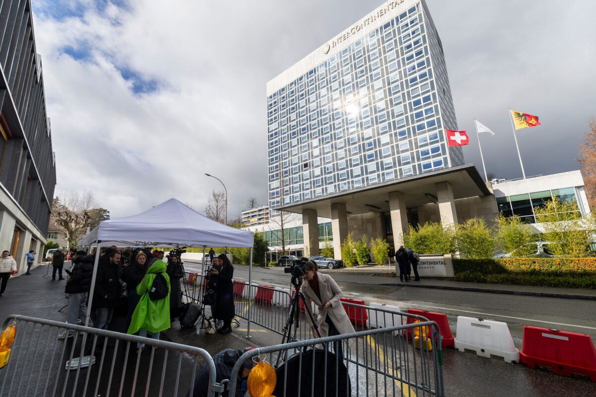 Ukraine, Russian media: ‘Tense talks in Geneva’ Ukraine, Russian media: ‘Tense talks in Geneva’