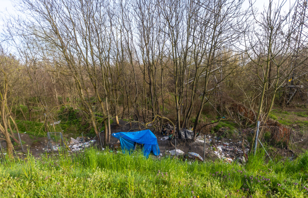 Rogoredo: police officer lied by saying he “called for help”