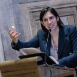 Caporalato, Schlein to Government: “A specific law on riders and a minimum wage are needed”