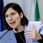 Healthcare: Schlein, government lies, funds at their lowest level in 15 years