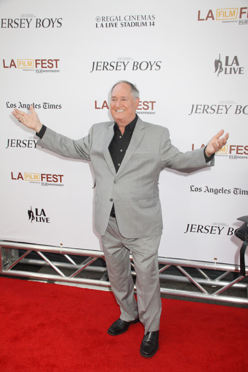 Music, singer-songwriter Neil Sedaka dies: he was 86