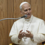 Iran, Pope: “Work for peace, let there be less hatred”