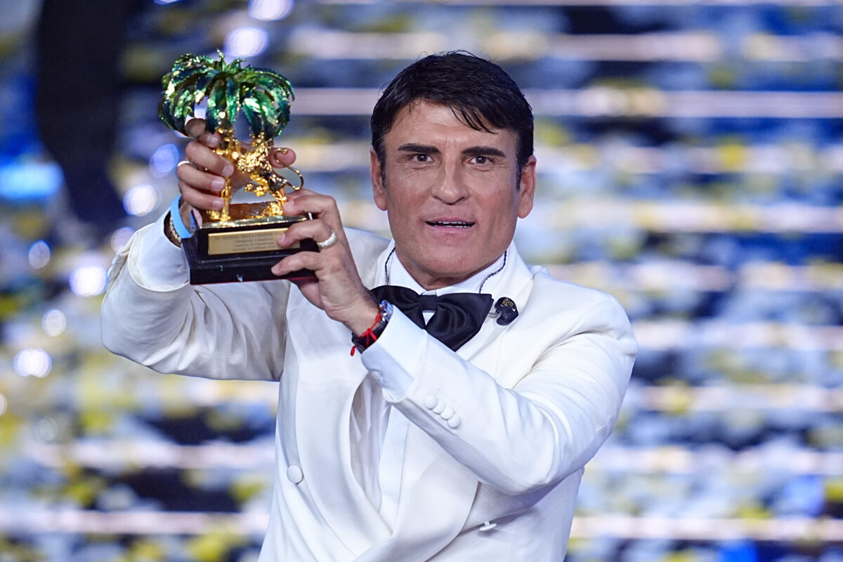 Sanremo: Naples embraces Sal Da Vinci, big party in his neighbourhood