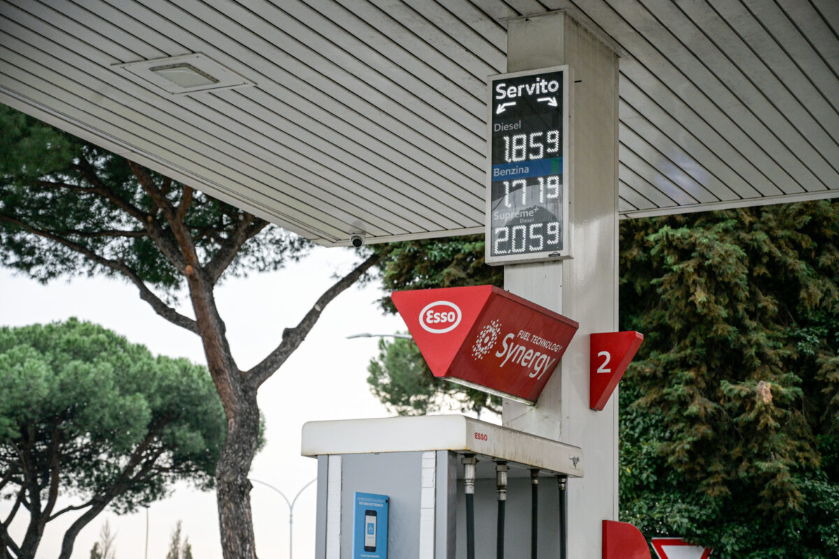 National Consumers Union: “Self-service gasoline tops €1.8 per liter in Calabria and Bolzano”