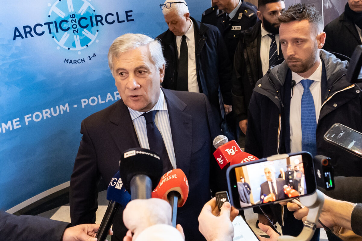 Fuel, Tajani: “We are considering a cut in excise duties offset by an increase in VAT”