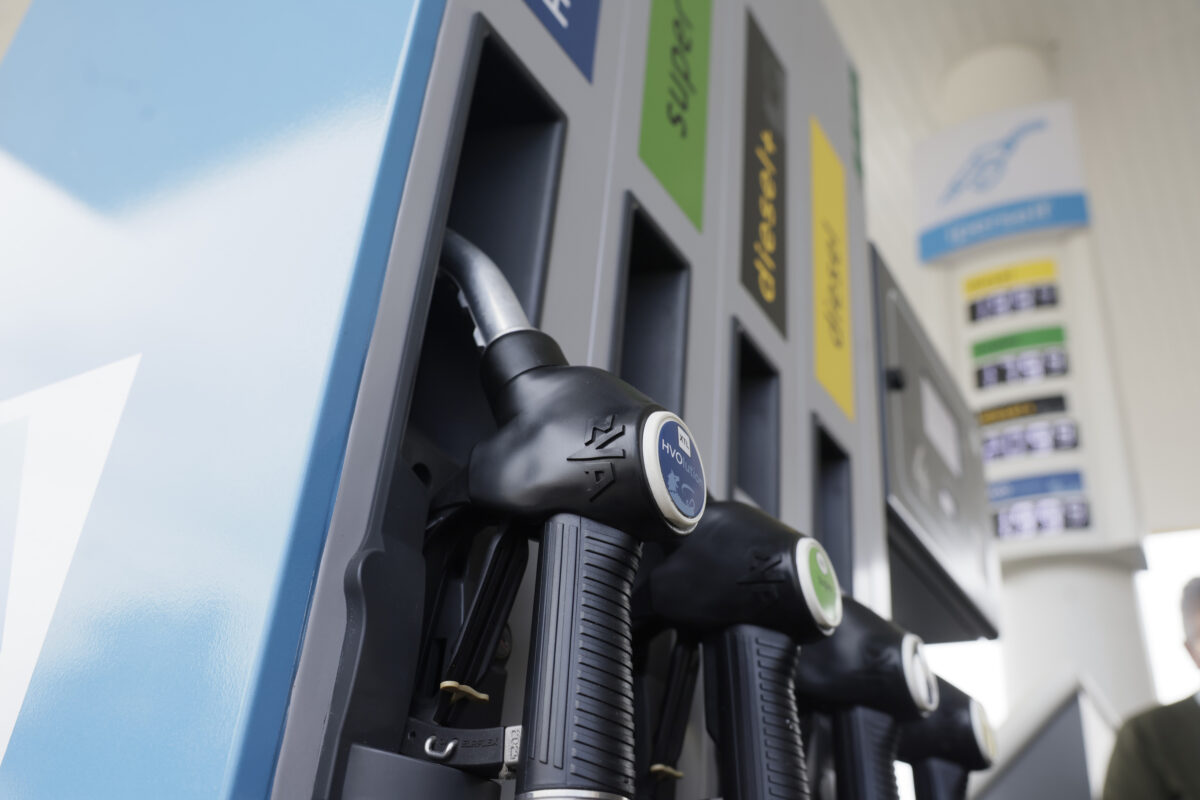 Fuel: Mimit reports an average self-service price of €1.85 per litre for petrol and €2.09 per litre for diesel