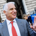 Unicredit, Orcel: ‘If the comparison with Commerzbank is favourable, we may review the terms of the share offering’