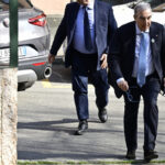 Forza Italia: 14 out of 20 senators have signed; the party is ready to replace group leader Gasparri