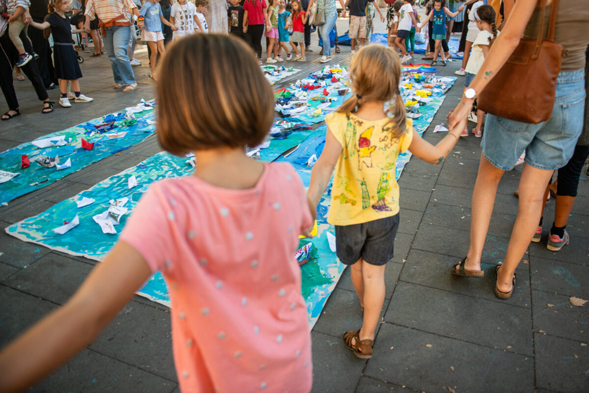 Family: Istat, births still decreasing in 2025, -3.9% from 2024