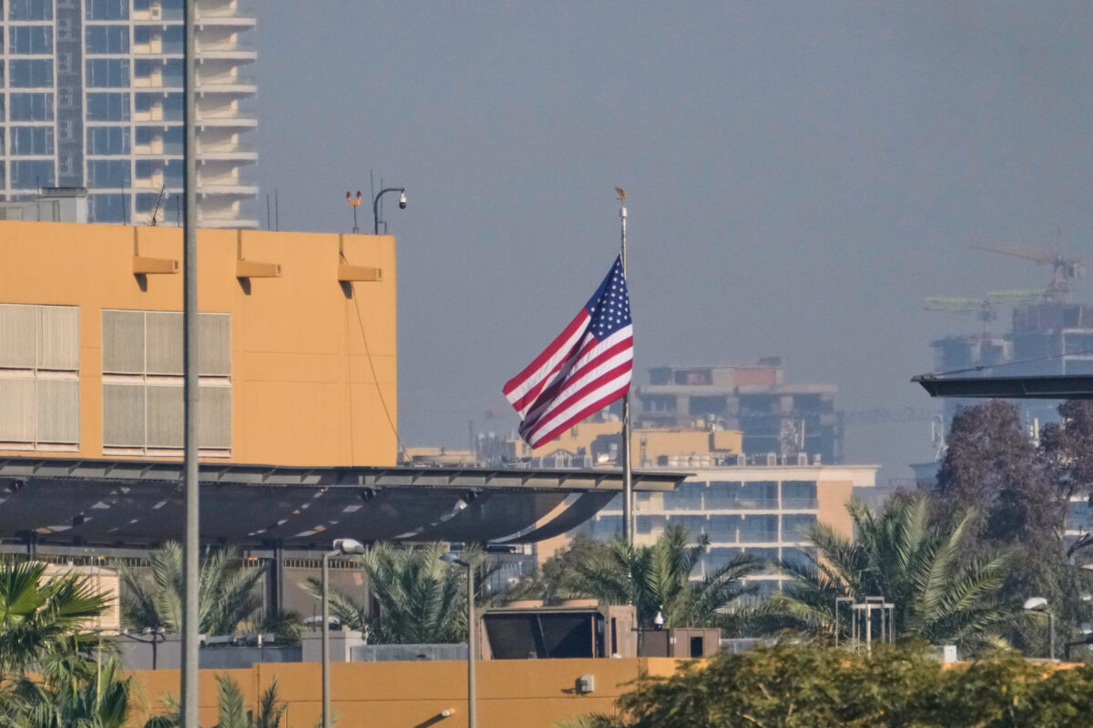 Iraq, Baghdad: Kidnapped journalist is an American woman