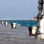 Bad weather, overnight in Trieste firefighters respond to strong bora winds