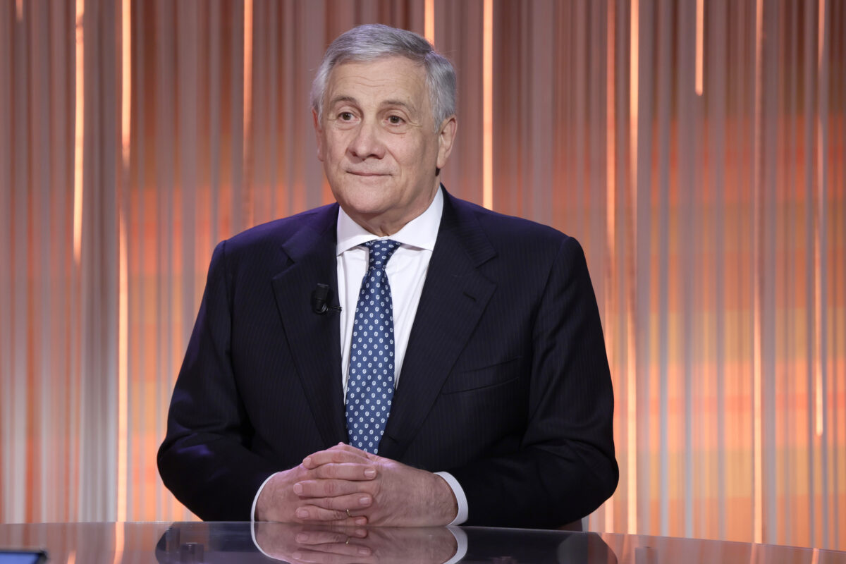 Iran, Tajani: ‘A prolonged closure of the Strait of Hormuz could also lead to an increase in migrant flows’