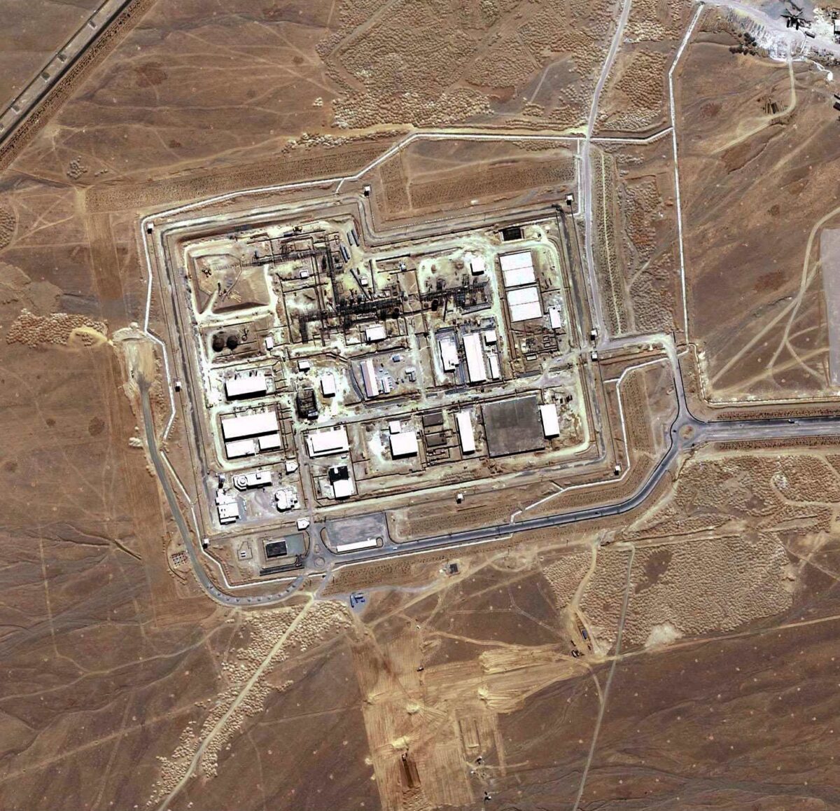 Iran, Tehran: ‘If power stations are attacked, we will strike energy facilities’